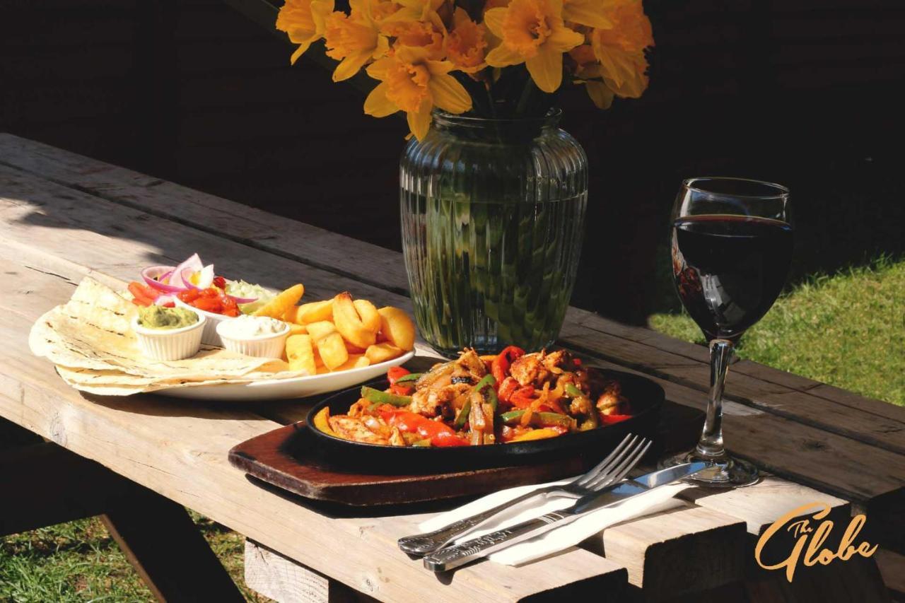 The Globe Inn Sampford Peverell Ngoại thất bức ảnh