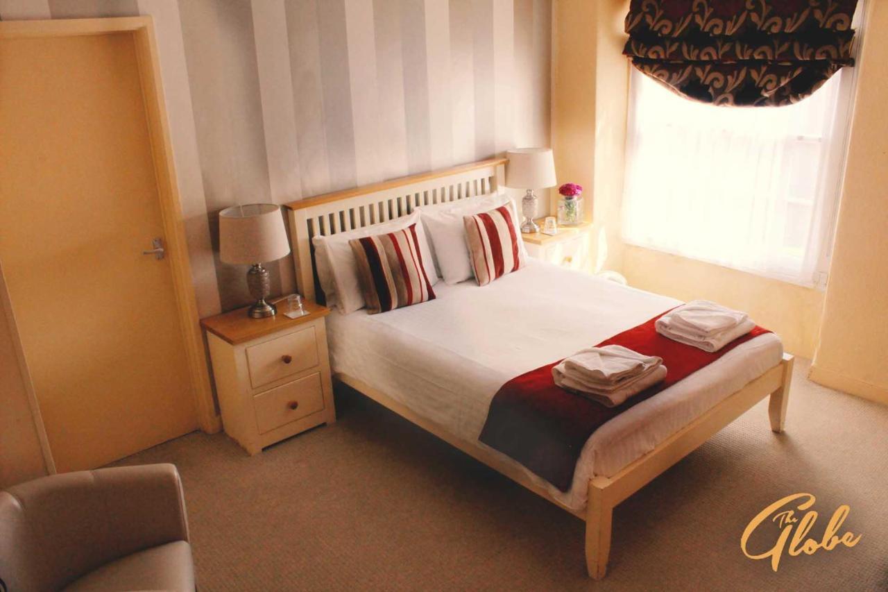 The Globe Inn Sampford Peverell Phòng bức ảnh